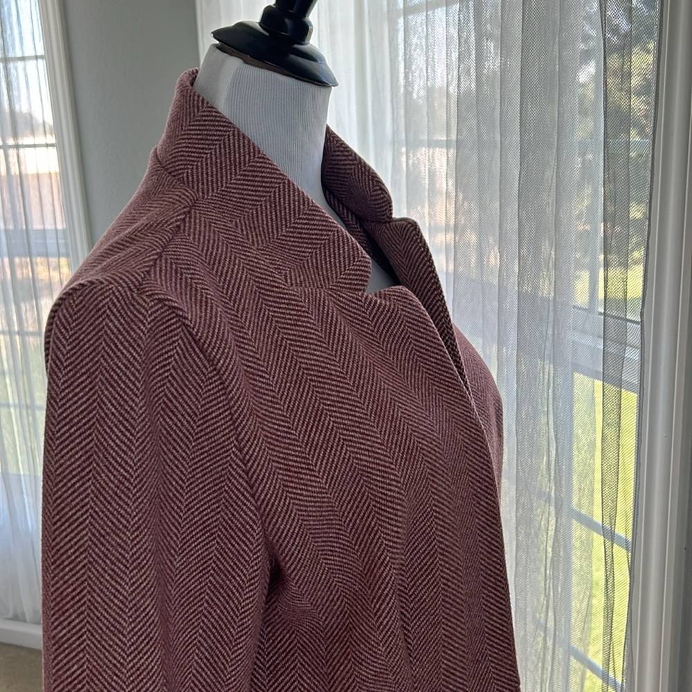 Jacket - Picture 10 of 11